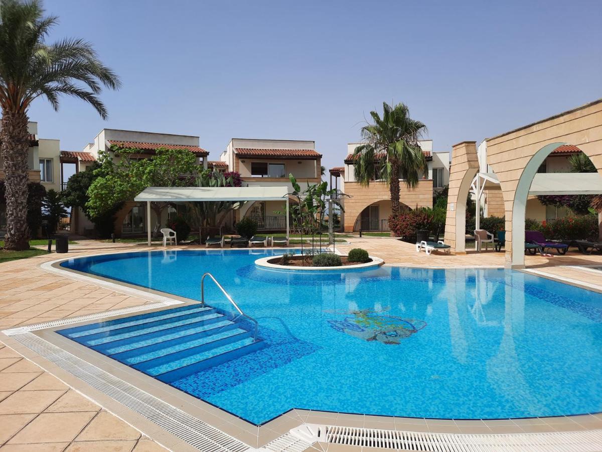 Sunrise Beach Suite B7 Gastria Dış mekan fotoğraf