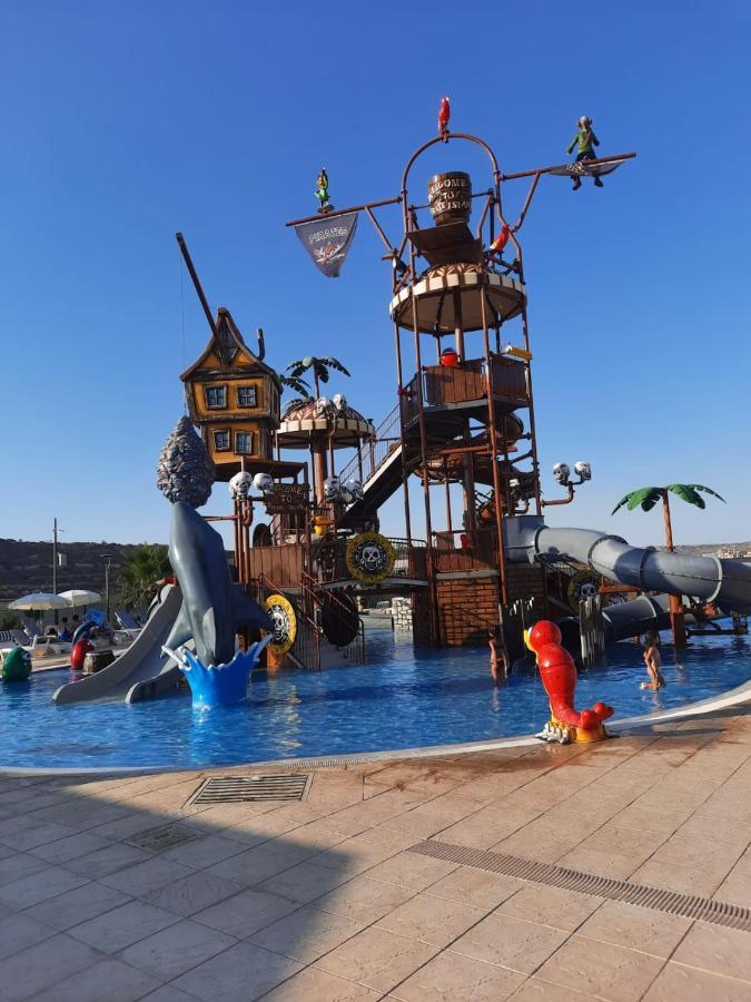 Sunrise Beach Suite B7 Gastria Dış mekan fotoğraf
